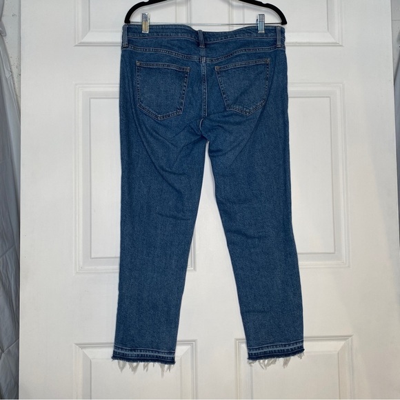 Gap Denim Girlfriend Raw Hem Blue Jeans Size 30 in Dark Indigo - Picture 6 of 11